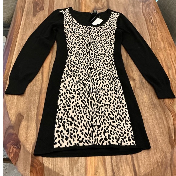 Ultra Flirt Women's Black Leopard Print Knit Sweater Dress Size L - Picture 5 of 11